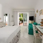 Brunella Capri