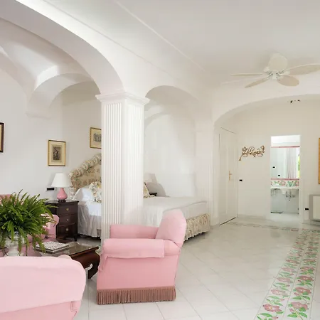 ブルネッラ カプリ