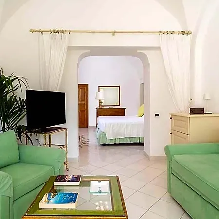 Brunella Hotel 5*